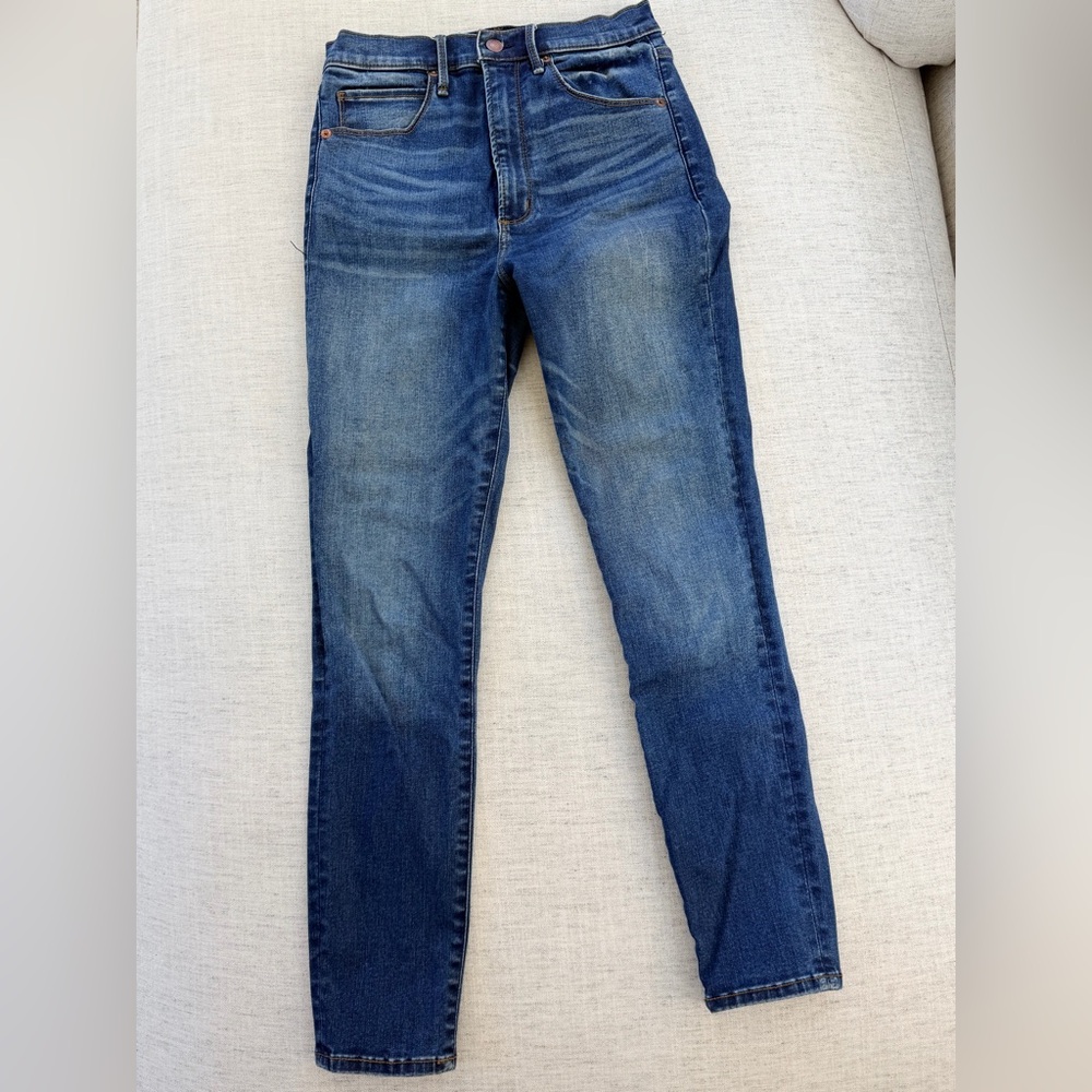 Abercrombie & Fitch Women's Skinny Jeans in Medium Blue